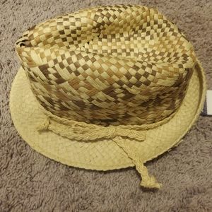 Roxy hat